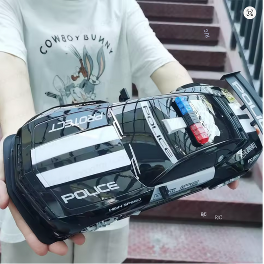 Grande voiture de police télécommandée pour enfant